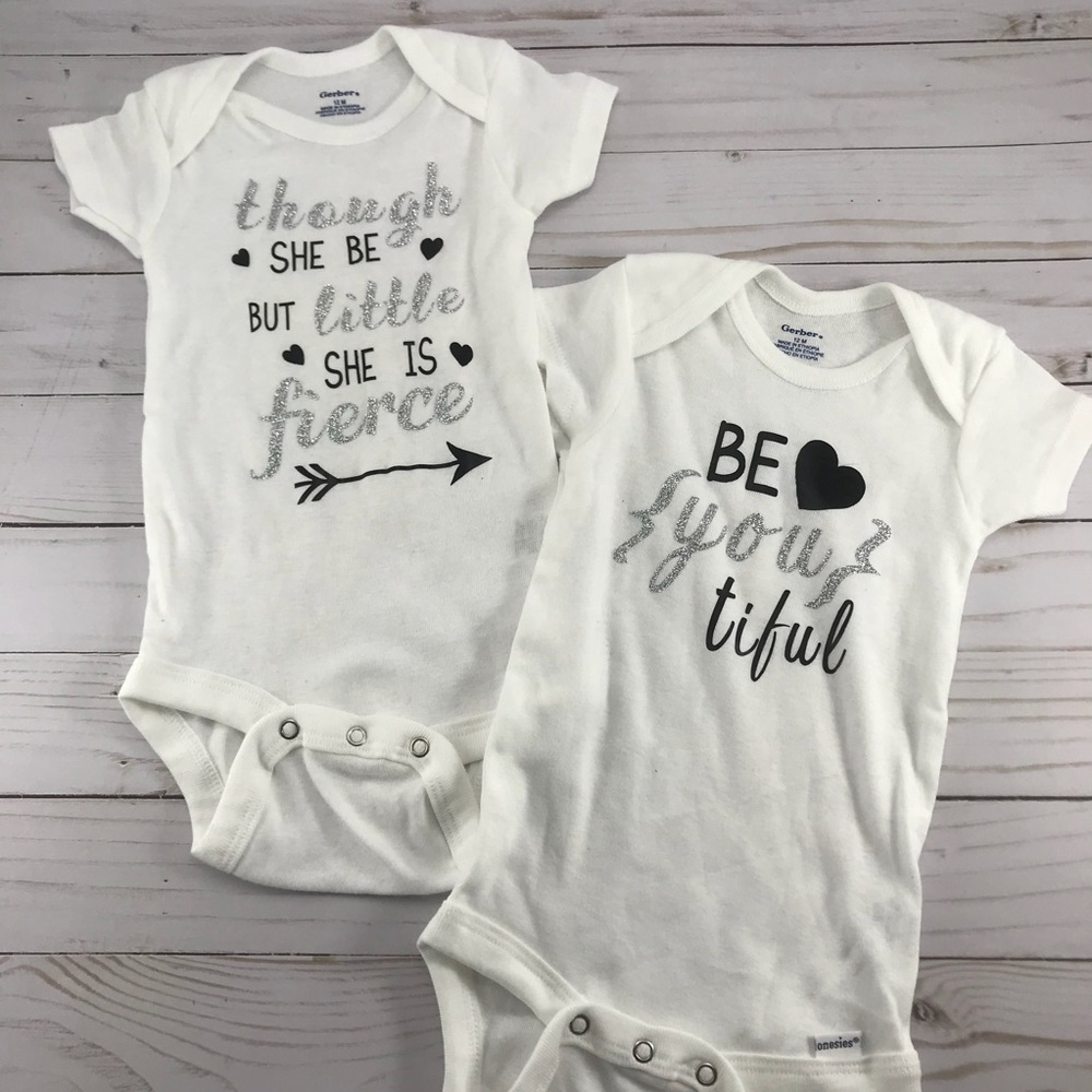 NWOT Sparkly Gerber Oniesies w/ Cute Messages